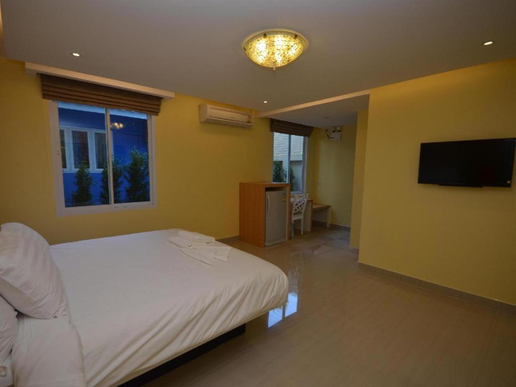 פראצ'ואפ קירי קאן Pearl By The Sea Resort מראה חיצוני תמונה