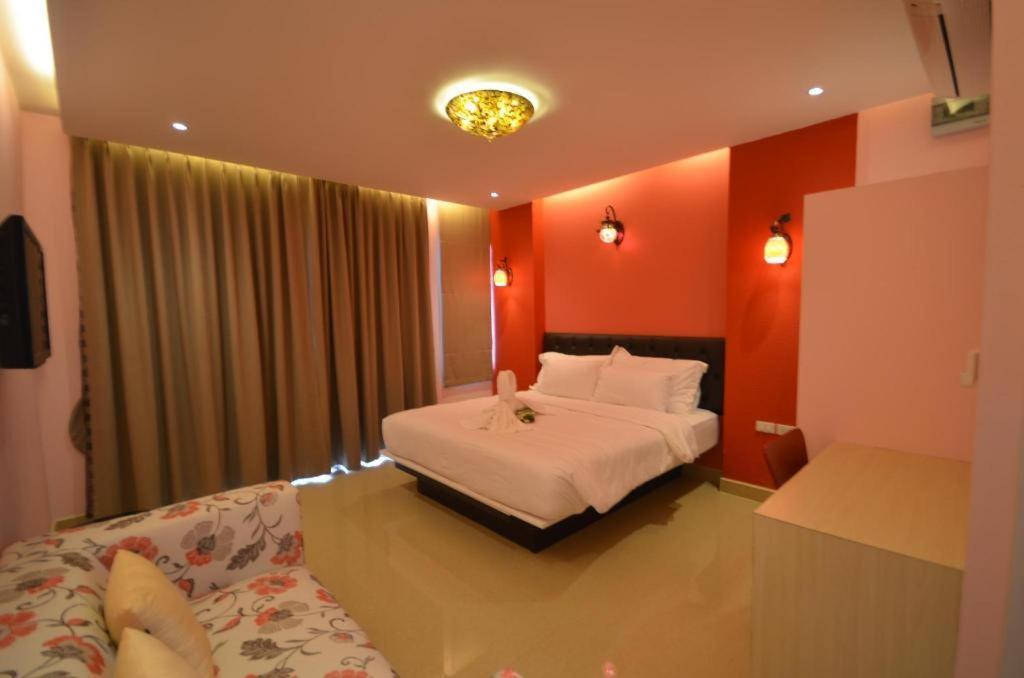 פראצ'ואפ קירי קאן Pearl By The Sea Resort מראה חיצוני תמונה